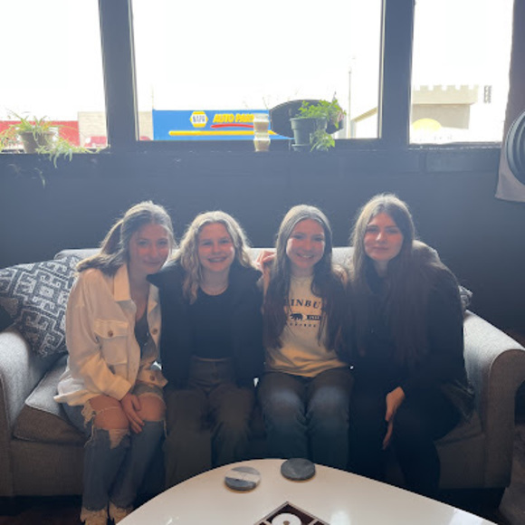 Meet your Posher, Brielle - Picture 1 of 1